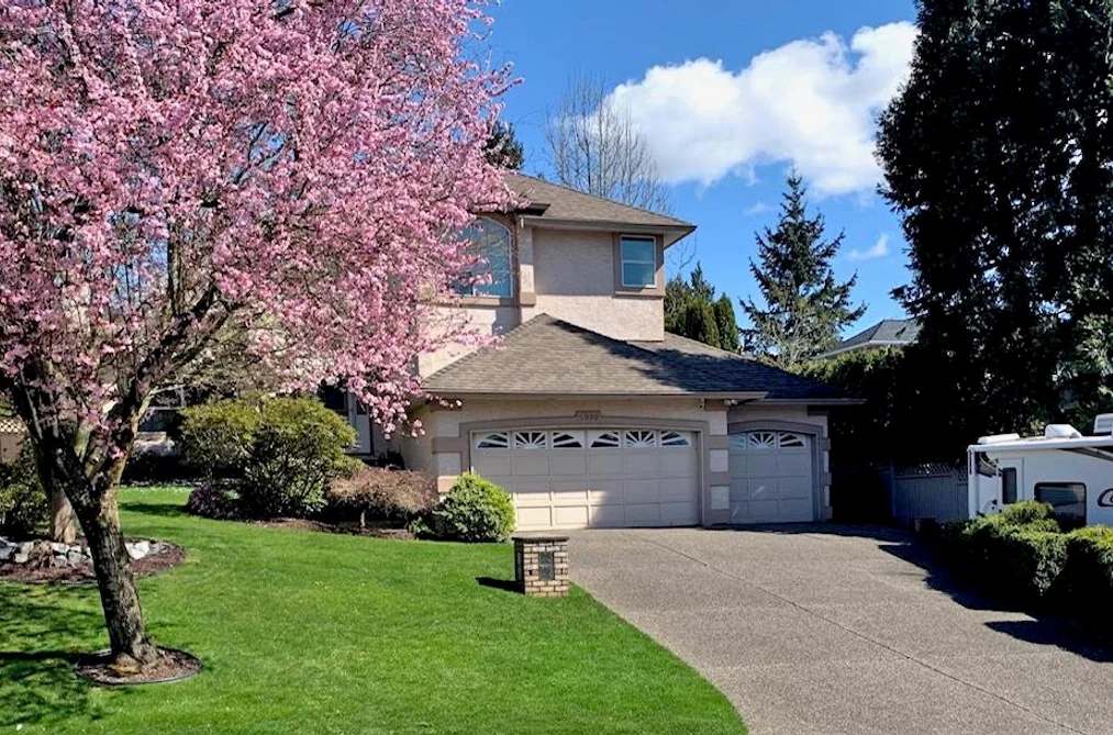 House for sale at 8030 153a Street Surrey British Columbia - MLS: R3126910