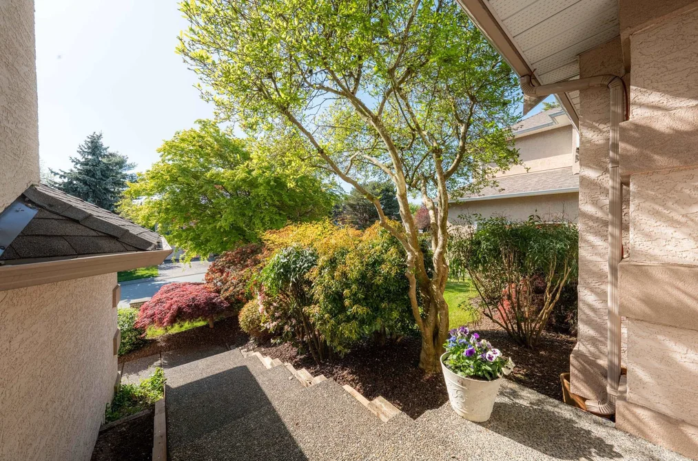 8030 153A STREET, Surrey BC V3S 7X7, Surrey BC — Residential for Sale - Photo 4