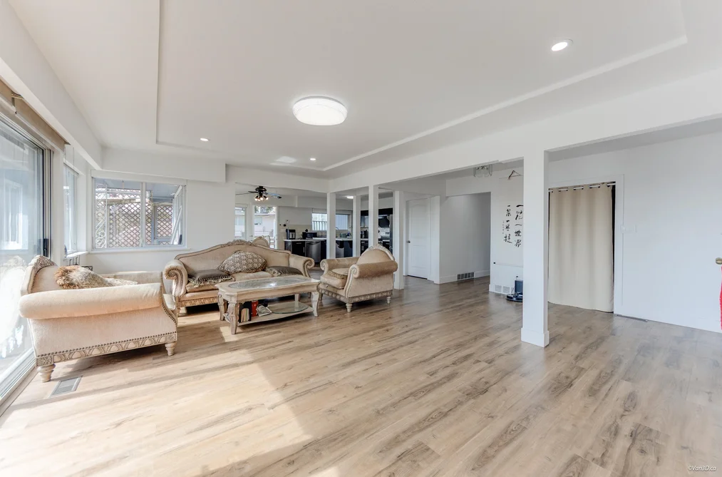 8035 NELSON AVENUE, Burnaby BC V5J 4E6, Burnaby BC — Residential for Sale - Photo 4