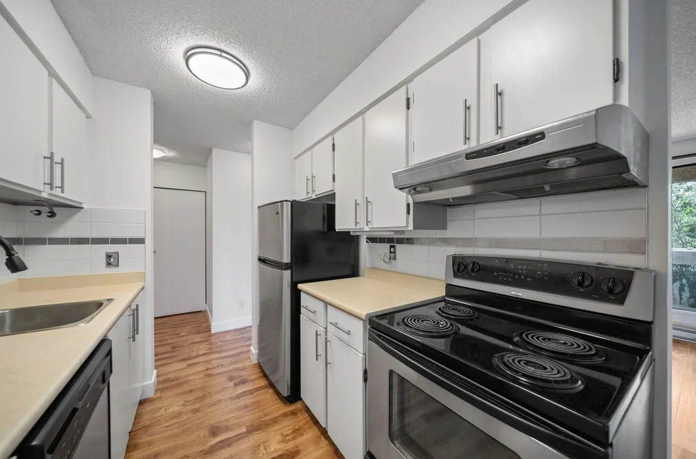 804 1026 QUEENS AVENUE, New Westminster BC V3M 6B2, New Westminster BC — Residential for Sale — Photo 18 of 35