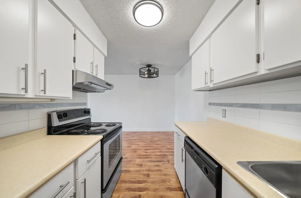 804 1026 QUEENS AVENUE, New Westminster BC V3M 6B2, New Westminster BC — Residential for Sale — Photo 19 of 35