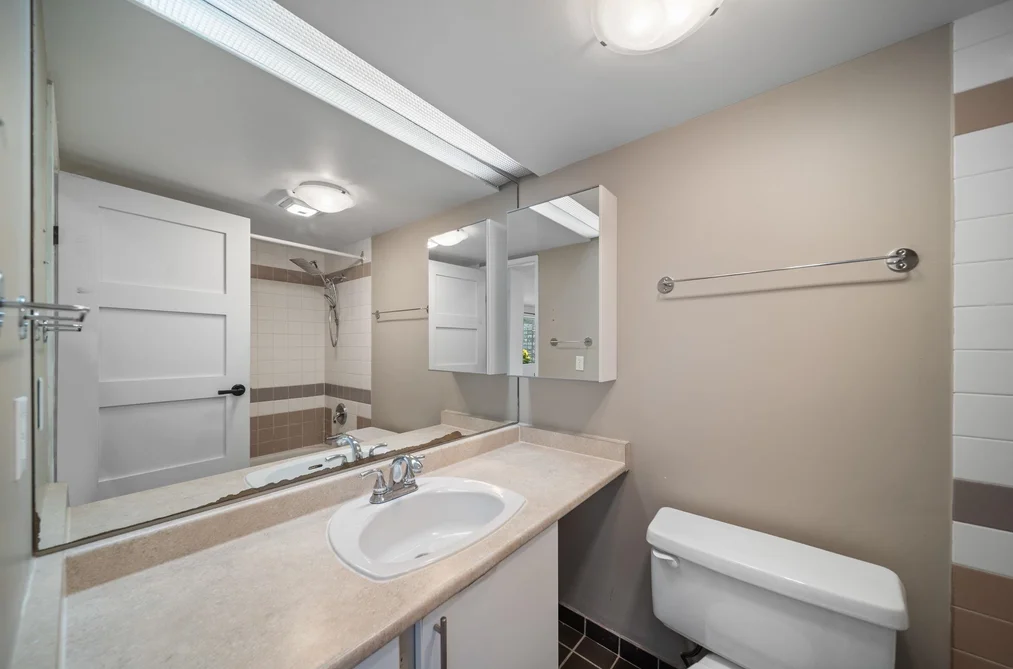 804 1026 QUEENS AVENUE, New Westminster BC V3M 6B2, New Westminster BC — Residential for Sale — Photo 28 of 35