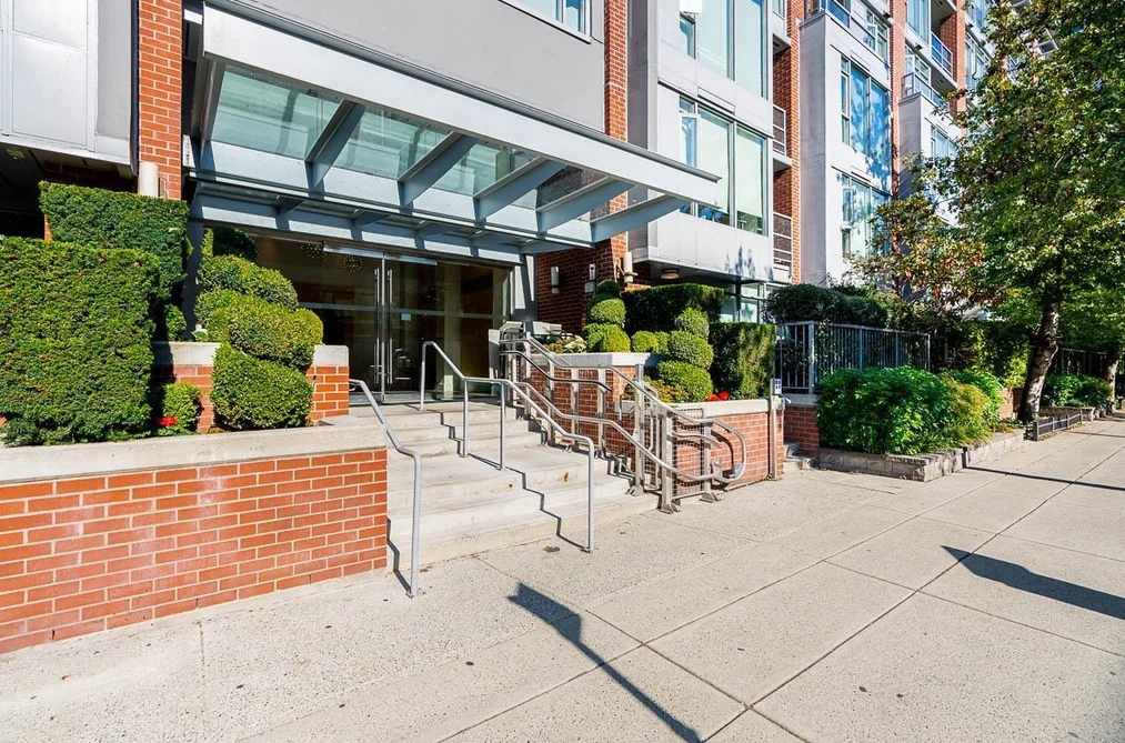 Condo for sale at 804 1133 Homer Street Vancouver British Columbia - MLS: R3103088