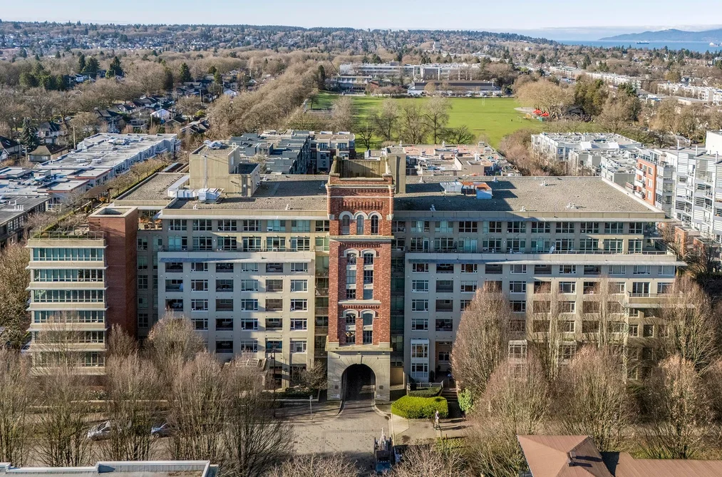 Condo for sale at 804 2799 Yew Street Vancouver British Columbia - MLS: R3080690