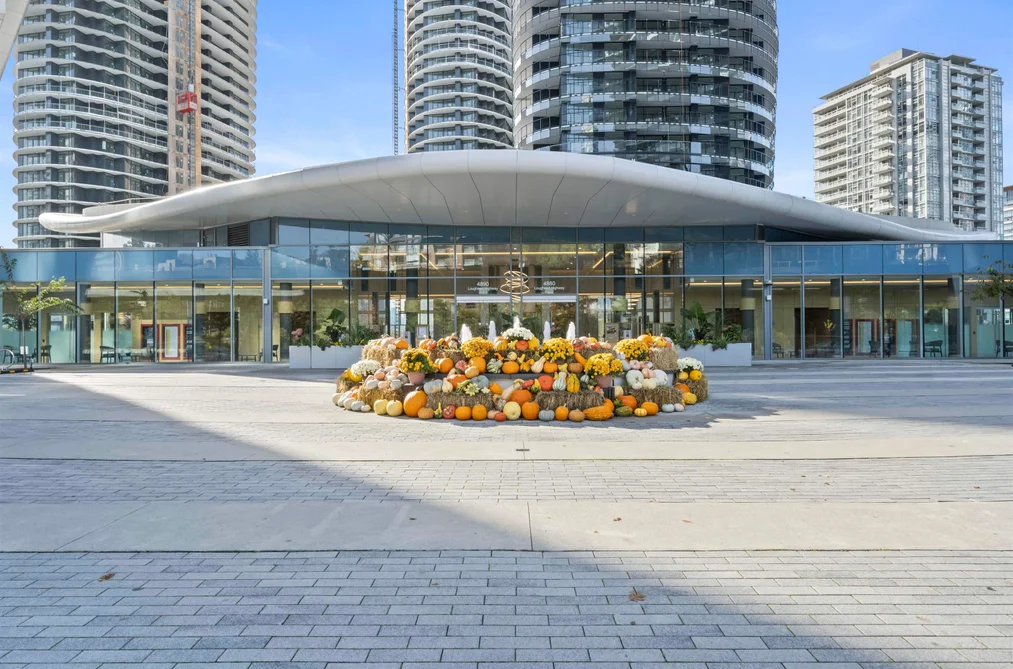 4880 Lougheed Hwy Unit 804, Burnaby, BC - MLS: R3176617