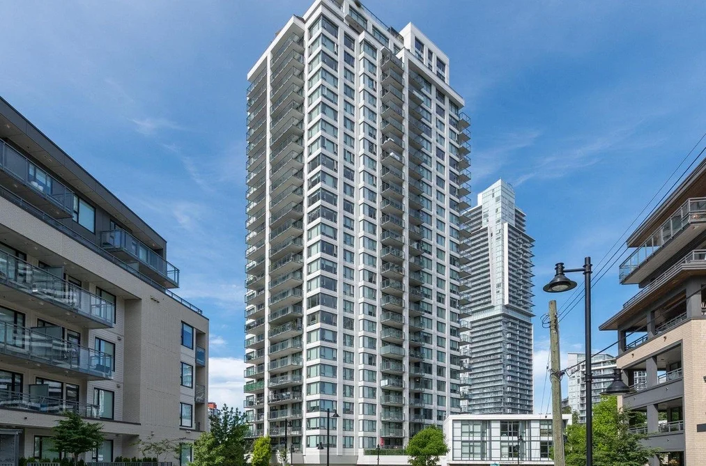 Condo for sale at 570 Emerson Street Coquitlam British Columbia - MLS: R3122053
