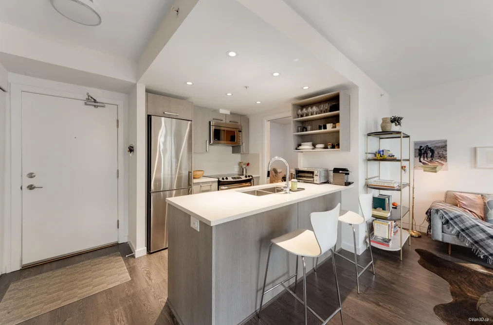 Condo for sale at 804 983 E Hastings Street Vancouver British Columbia - MLS: R3108721