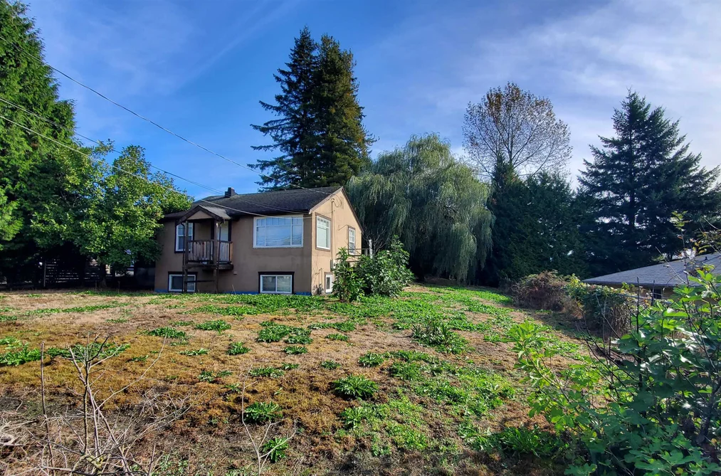 8042 CEDAR STREET, Mission BC V2V 3N1, Mission BC — Residential for Sale - Photo 3
