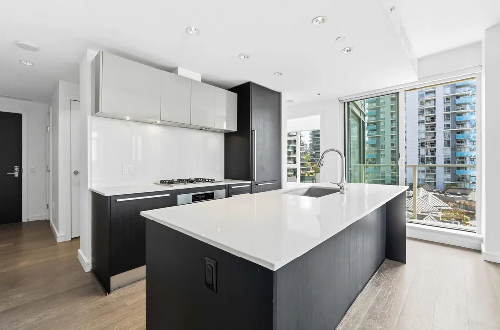 805 1221 BIDWELL STREET, Vancouver BC V6G 0B1, Vancouver BC — Residential for Sale — Photo 9 of 27