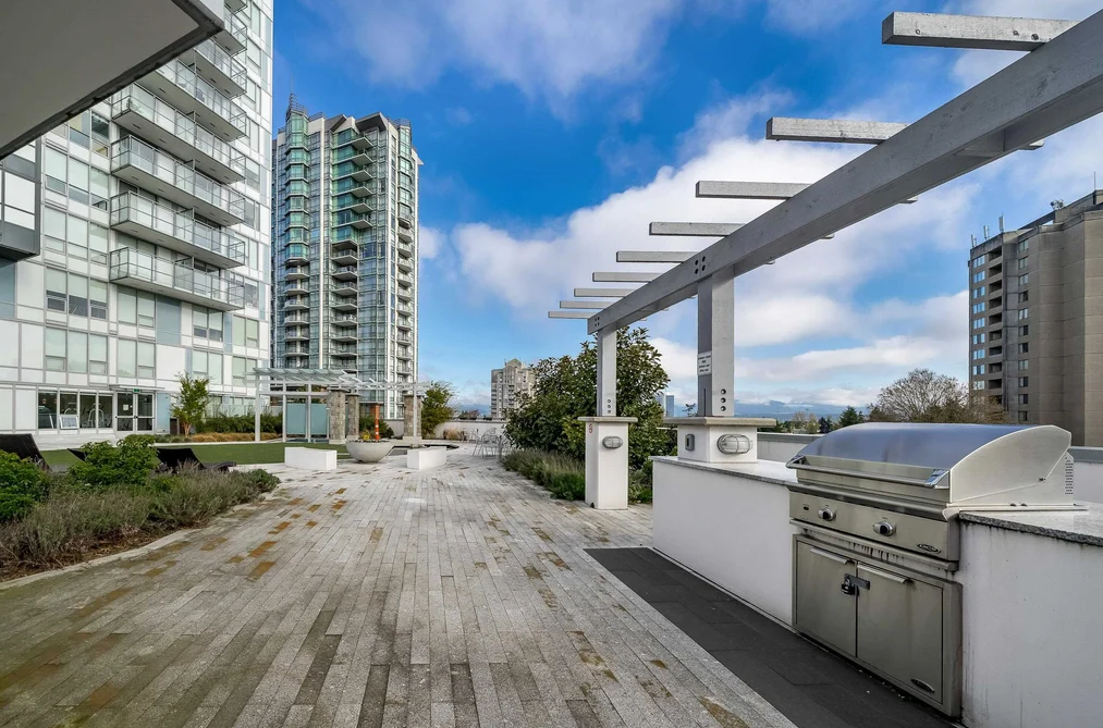 805 13398 104 AVENUE, Surrey BC V3T 1V6, Surrey BC — Residential for Sale — Photo 25 of 30