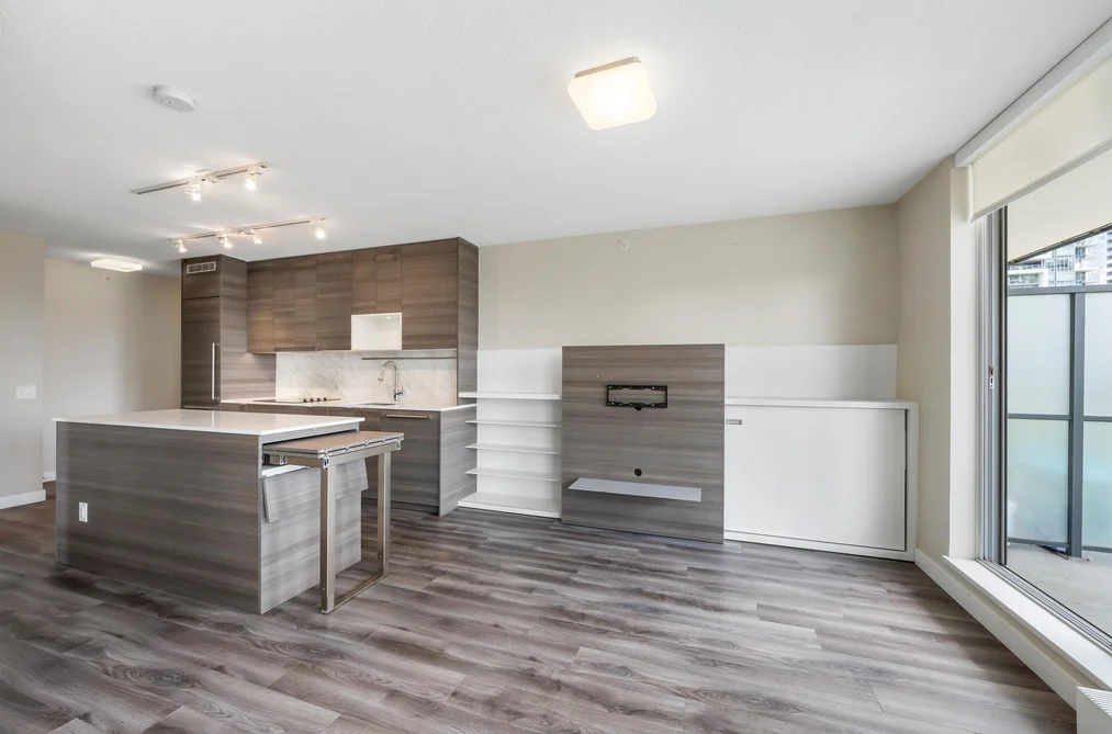805 13398 104 AVENUE, Surrey BC V3T 1V6, Surrey BC — Residential for Sale — Photo 4 of 30