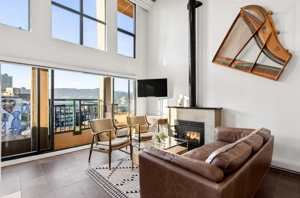 805 22 E CORDOVA STREET, Vancouver BC V6A 4G8, Vancouver BC — Residential for Sale - Photo 2