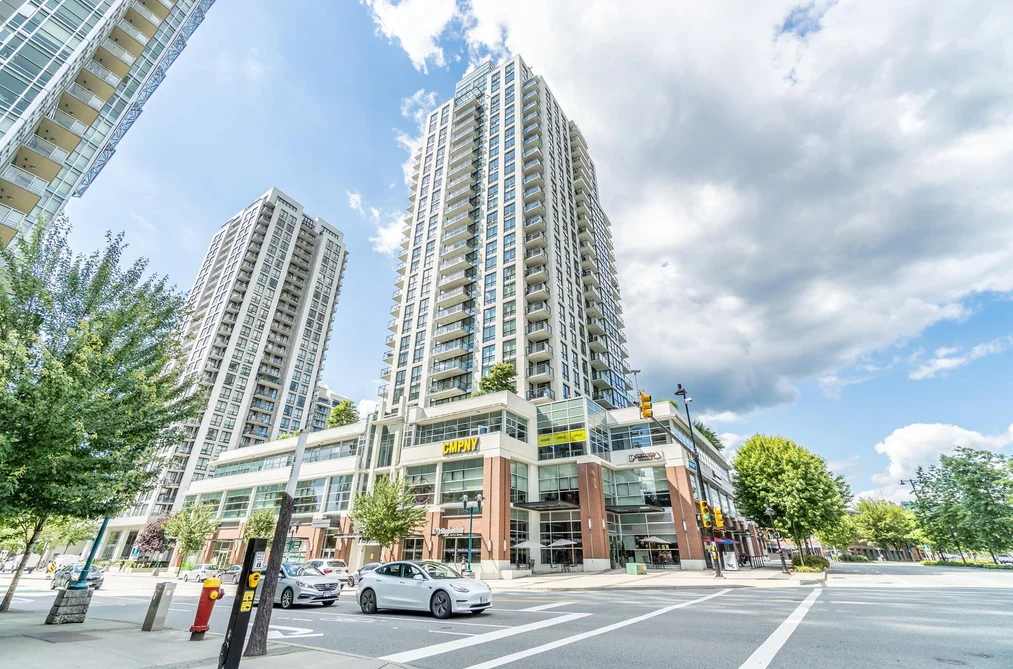 Condo for sale at 805 3007 Glen Drive Coquitlam British Columbia - MLS: R3134419