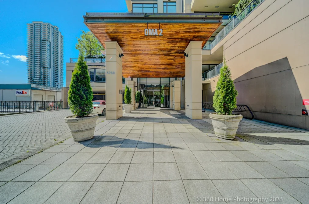 805 4250 DAWSON STREET, Burnaby BC V5C 4B1, Burnaby BC — Residential for Sale - Photo 2