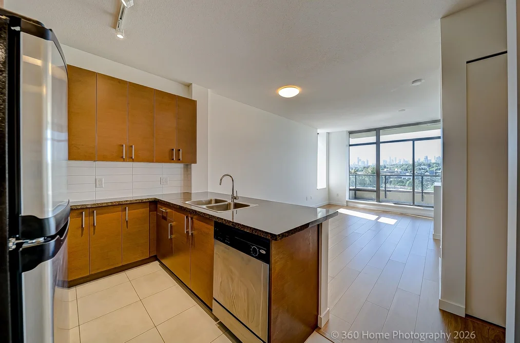 805 4250 DAWSON STREET, Burnaby BC V5C 4B1, Burnaby BC — Residential for Sale — Photo 8 of 35