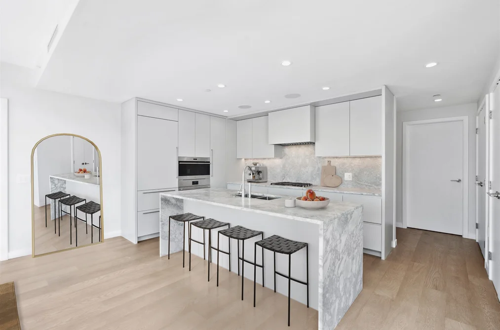Condo for sale at 805 7418 Paulson Street Vancouver British Columbia - MLS: R3096400