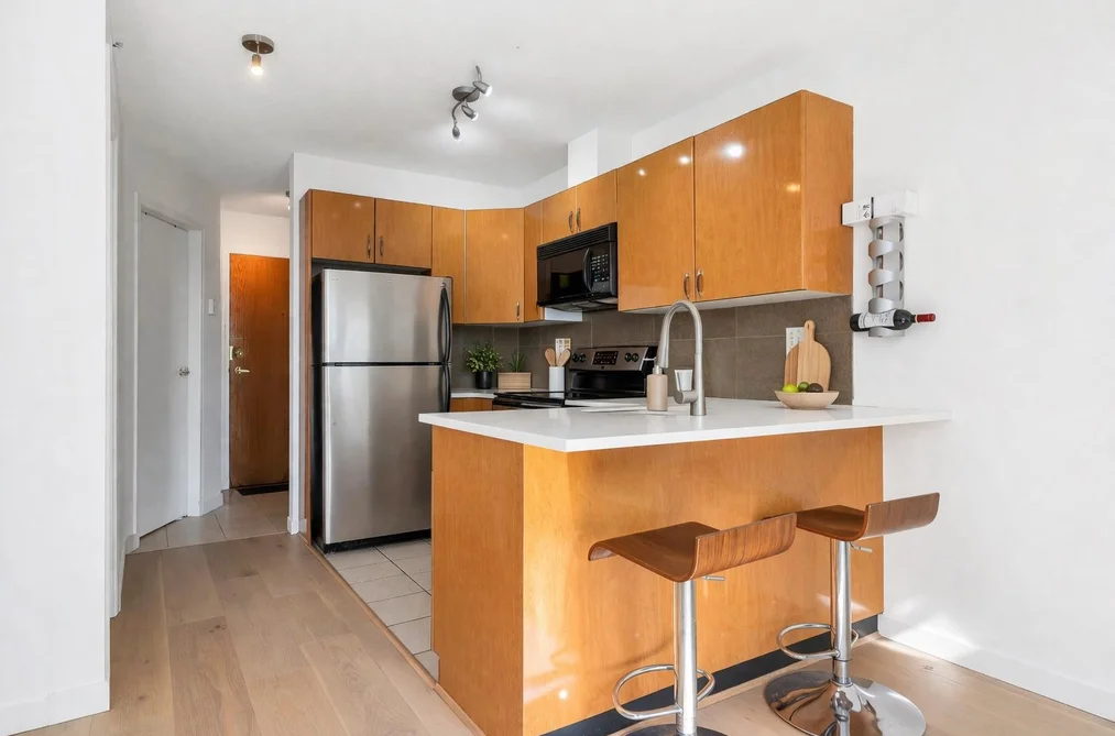 805 939 HOMER STREET, Vancouver BC V6B 2W6, Vancouver BC — Residential for Sale - Photo 2