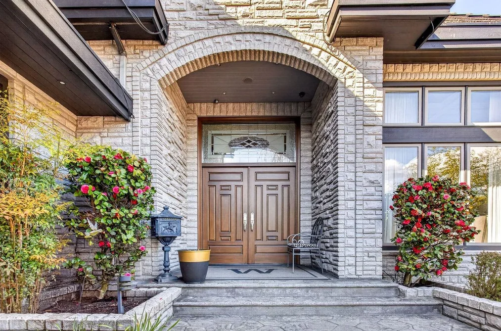 805 ROCHESTER AVENUE, Coquitlam BC V3K 2W3, Coquitlam BC — Residential for Sale - Photo 4