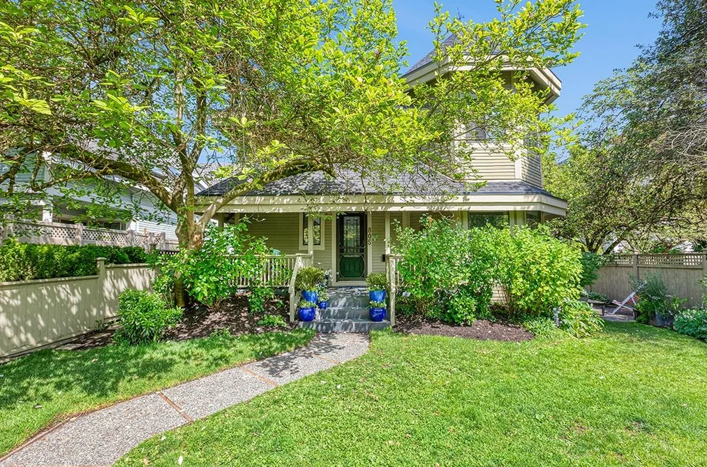 Half Duplex for sale at 805 W 14th Avenue Vancouver British Columbia - MLS: R3119602