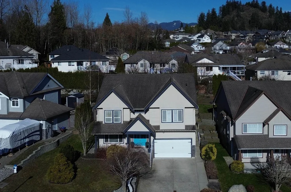 8052 TOPPER DRIVE, Mission BC V2V 7A8, Mission BC — Residential for Sale - Photo 4
