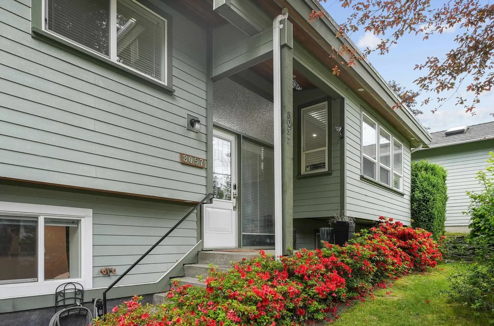 House for sale at 8057 Waxberry Crescent Mission British Columbia - MLS: R3126139