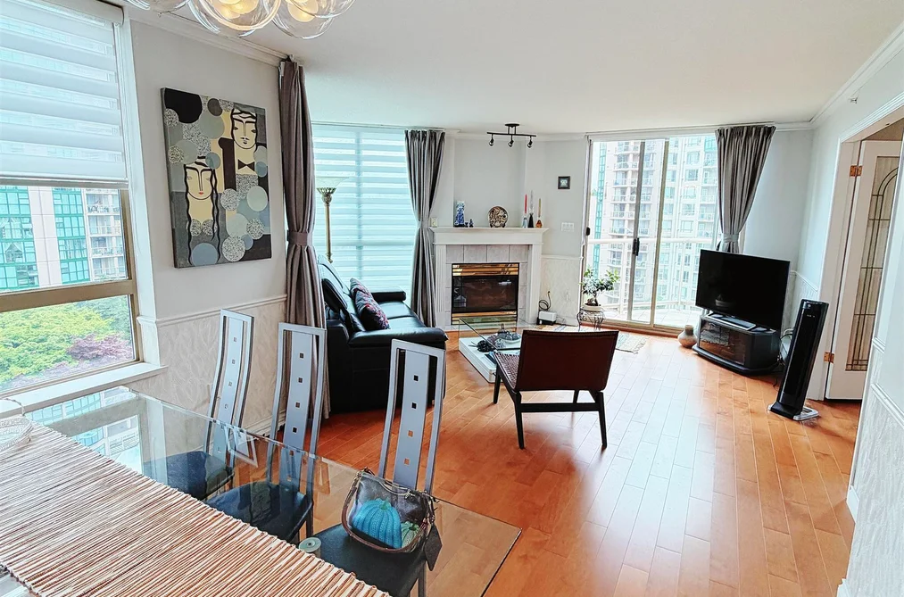 806 1199 EASTWOOD STREET, Coquitlam BC V3B 7W7, Coquitlam BC — Residential for Sale - Photo 2