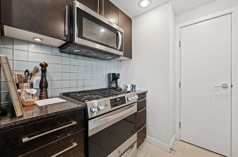 806 633 KINGHORNE MEWS, Vancouver BC V6Z 3H3, Vancouver BC — Residential for Sale - Photo 4