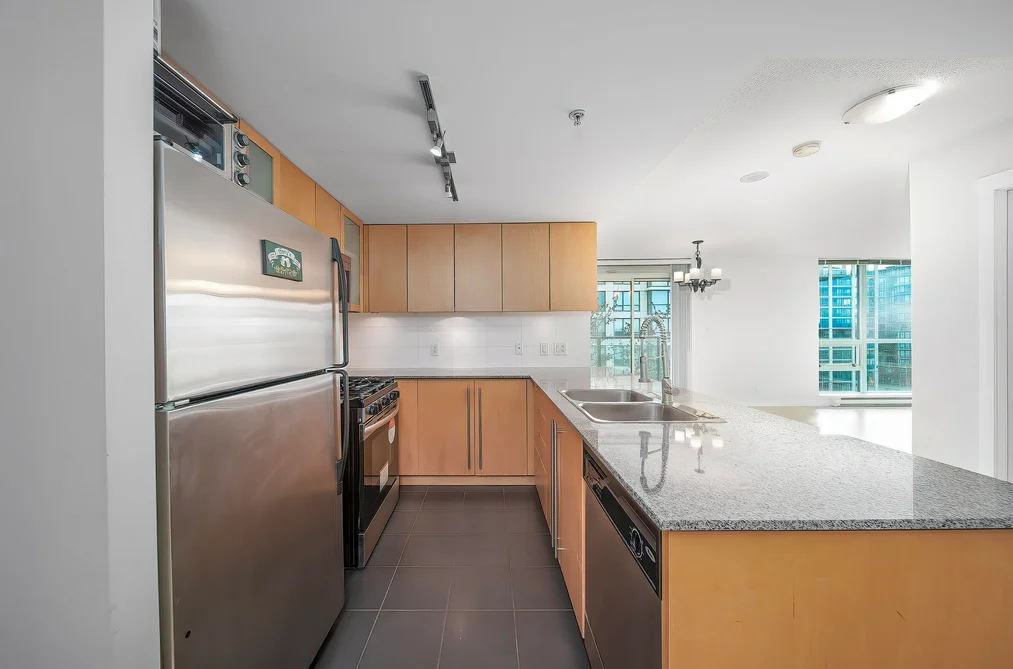 806 7555 ALDERBRIDGE WAY, Richmond BC V6X 4L3, Richmond BC — Residential for Sale - Photo 4