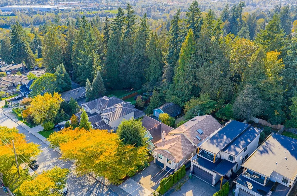8061 MCGREGOR AVENUE, Burnaby BC V5J 4H7, Burnaby BC — Residential for Sale — Photo 17 of 35