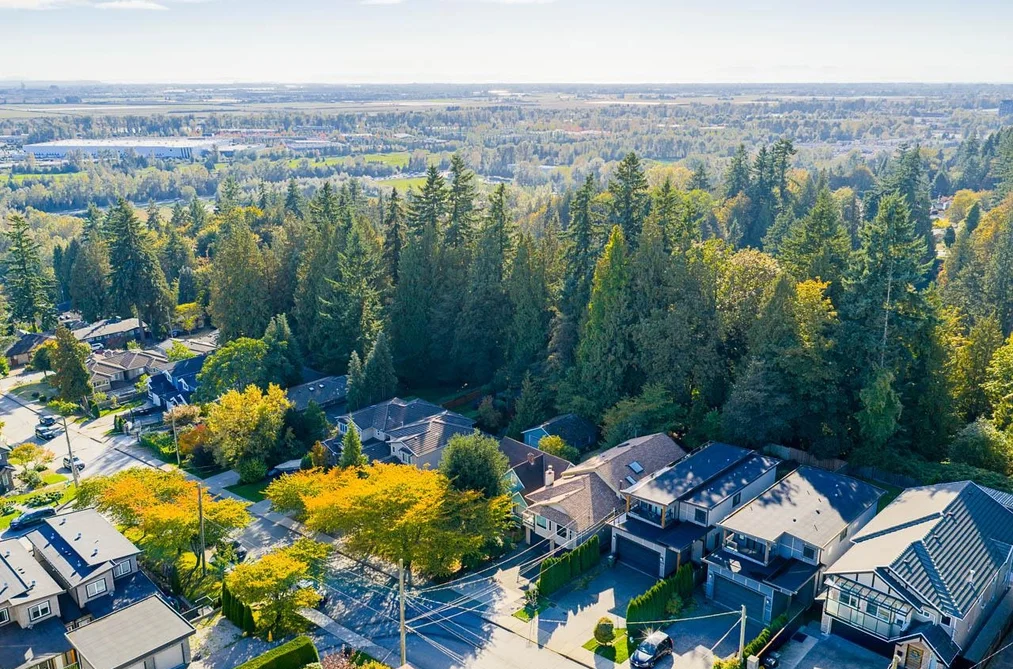 8061 MCGREGOR AVENUE, Burnaby BC V5J 4H7, Burnaby BC — Residential for Sale — Photo 18 of 35