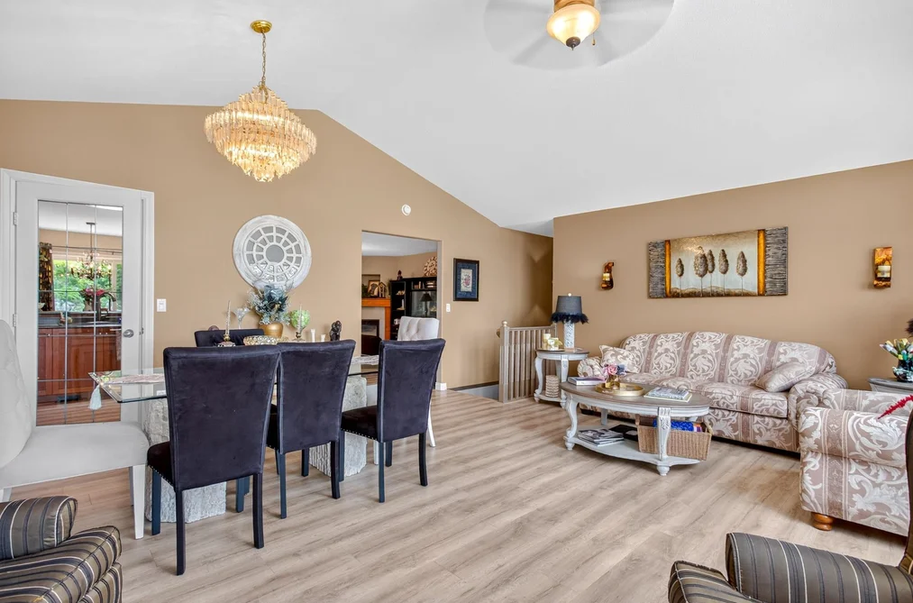 8061 TOPPER DRIVE, Mission BC V2V 7A8, Mission BC — Residential for Sale — Photo 11 of 39