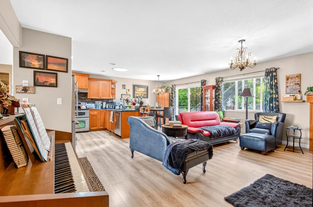 8061 TOPPER DRIVE, Mission BC V2V 7A8, Mission BC — Residential for Sale — Photo 15 of 39