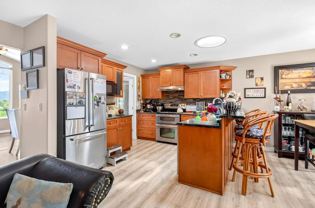 8061 TOPPER DRIVE, Mission BC V2V 7A8, Mission BC — Residential for Sale — Photo 18 of 39