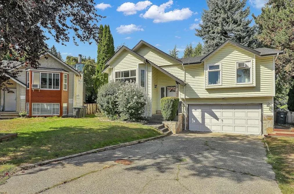 8063 138A STREET, Surrey BC V3W 9B3, Surrey BC — Residential for Sale - Photo 2