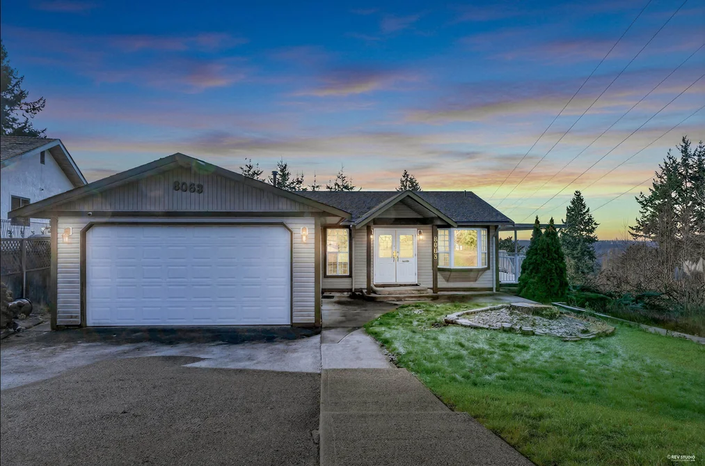 House for sale at 8063 Wiltshire Boulevard Delta British Columbia - MLS: R3112331