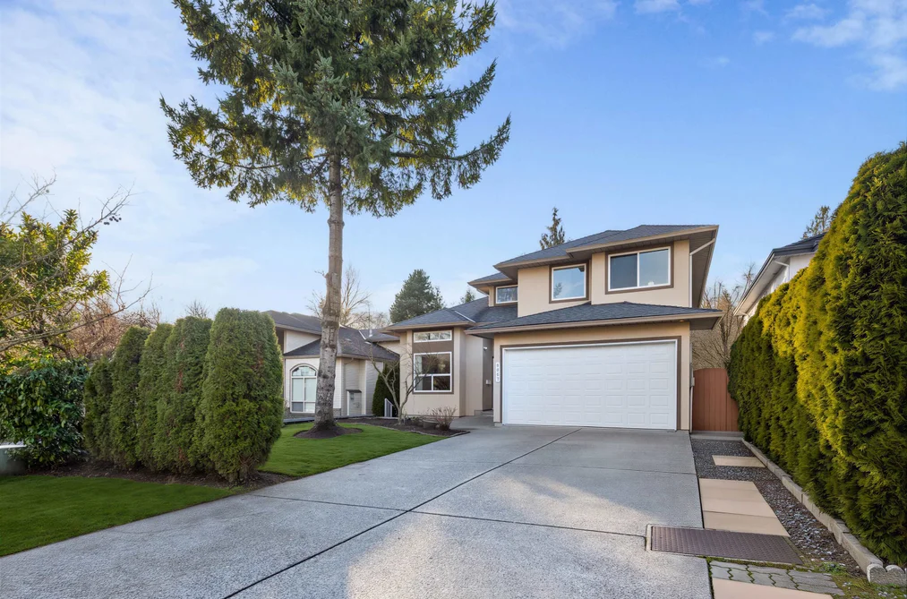 8067 162B STREET, Surrey BC V4N 0J7, Surrey BC — Residential for Sale - Photo 2