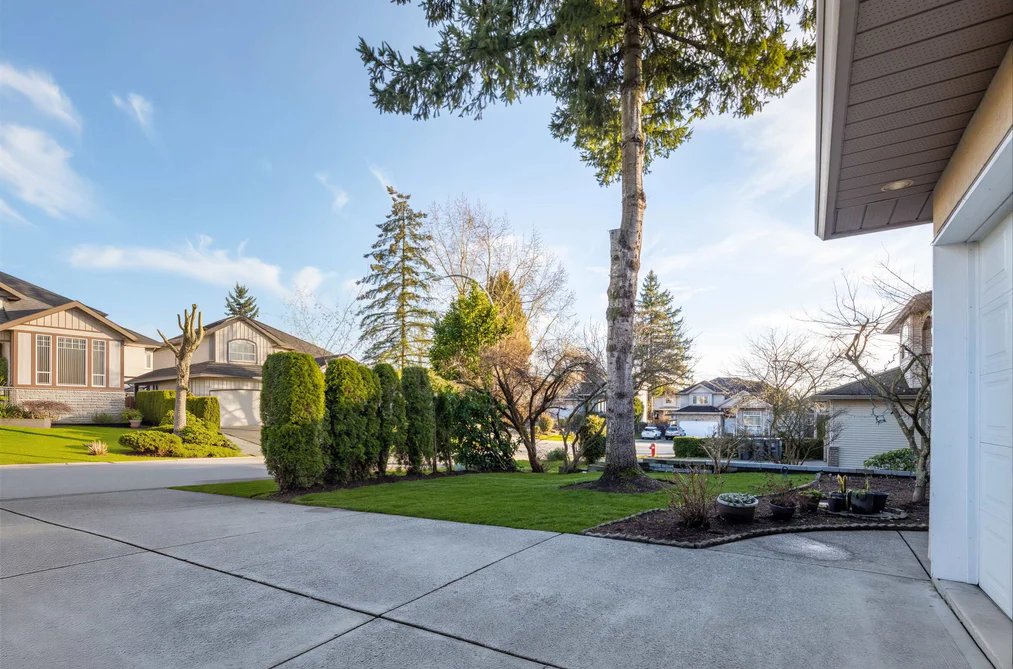 8067 162B STREET, Surrey BC V4N 0J7, Surrey BC — Residential for Sale - Photo 4