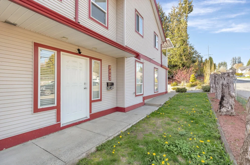 8067 CEDAR STREET, Mission BC V2V 3N2, Mission BC — Residential for Sale - Photo 4