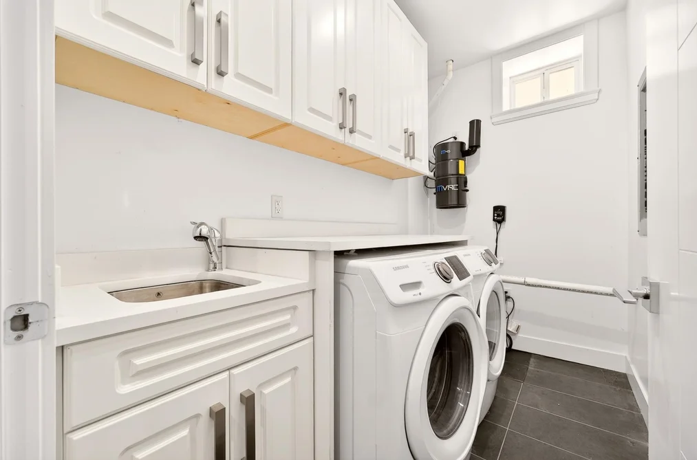 8068 HAIG STREET, Vancouver BC V6P 4R9, Vancouver BC — Residential for Sale — Photo 25 of 34