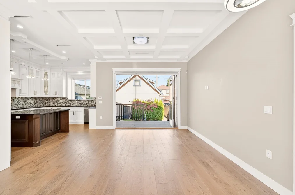8068 HAIG STREET, Vancouver BC V6P 4R9, Vancouver BC — Residential for Sale — Photo 9 of 34