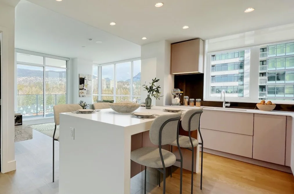 807 1675 LIONS GATE LANE, North Vancouver BC V7P 0E3, North Vancouver BC — Residential for Sale - Photo 3