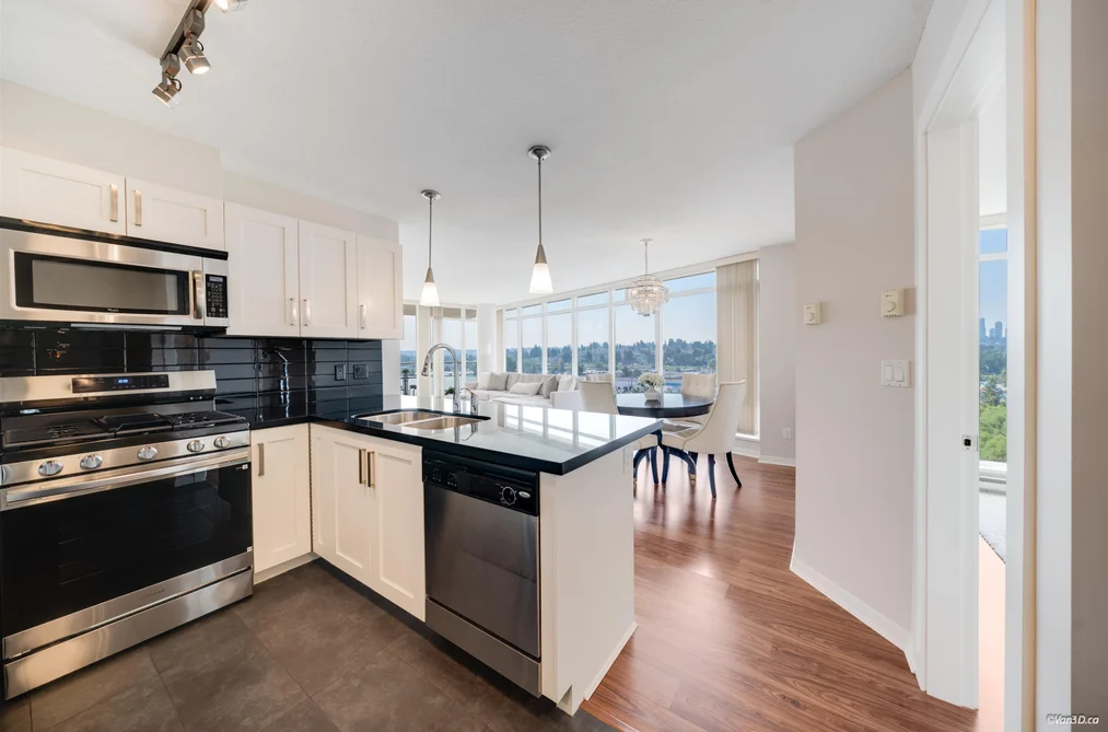 Condo for sale at 807 2133 Douglas Road Burnaby British Columbia - MLS: R3149889