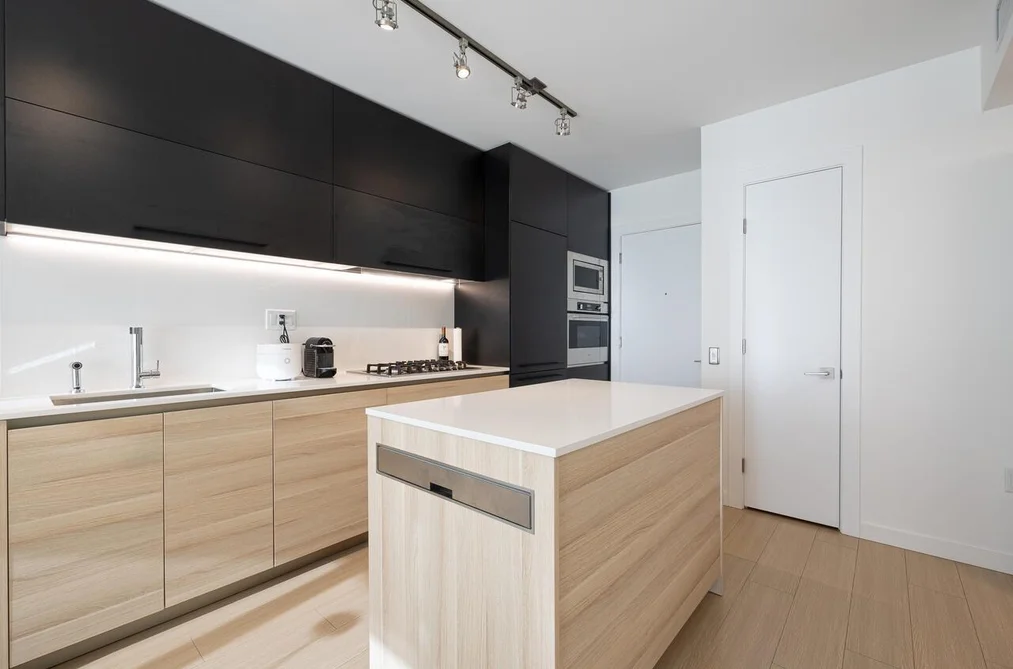 Condo for sale at 807 4488 Juneau Street Burnaby British Columbia - MLS: R3156253