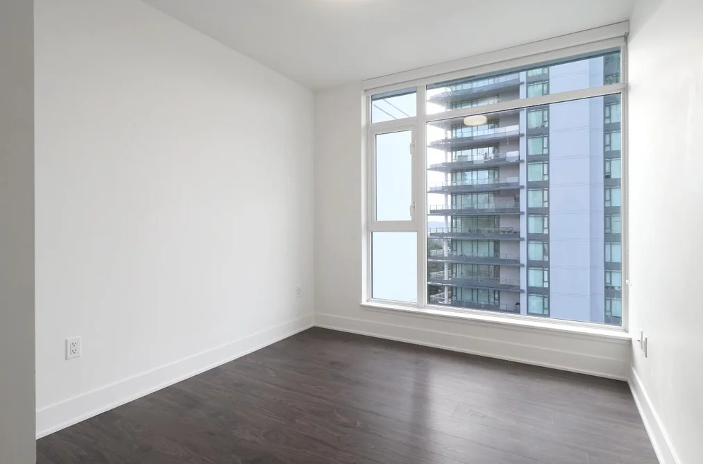 807 450 WESTVIEW STREET, Coquitlam BC V3K 6C3, Coquitlam BC — Residential for Sale - Photo 6