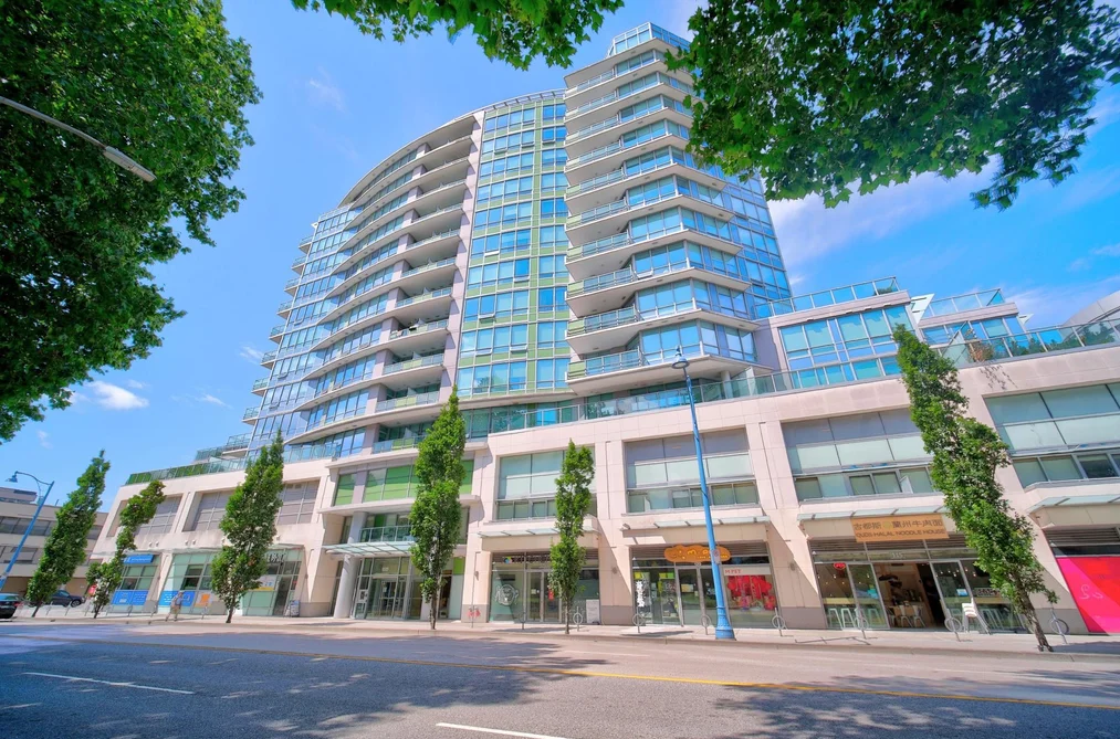 Condo for sale at 807 5599 Cooney Road Richmond British Columbia - MLS: R3142412