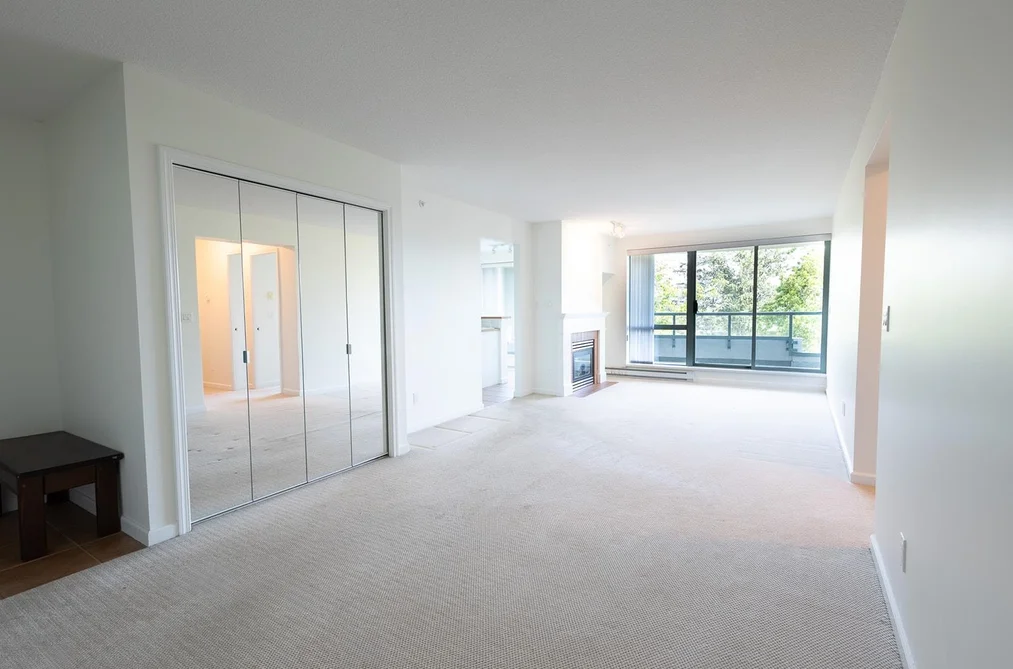 807 6611 SOUTHOAKS CRESCENT, Burnaby BC V5E 4L5, Burnaby BC — Residential for Sale - Photo 3