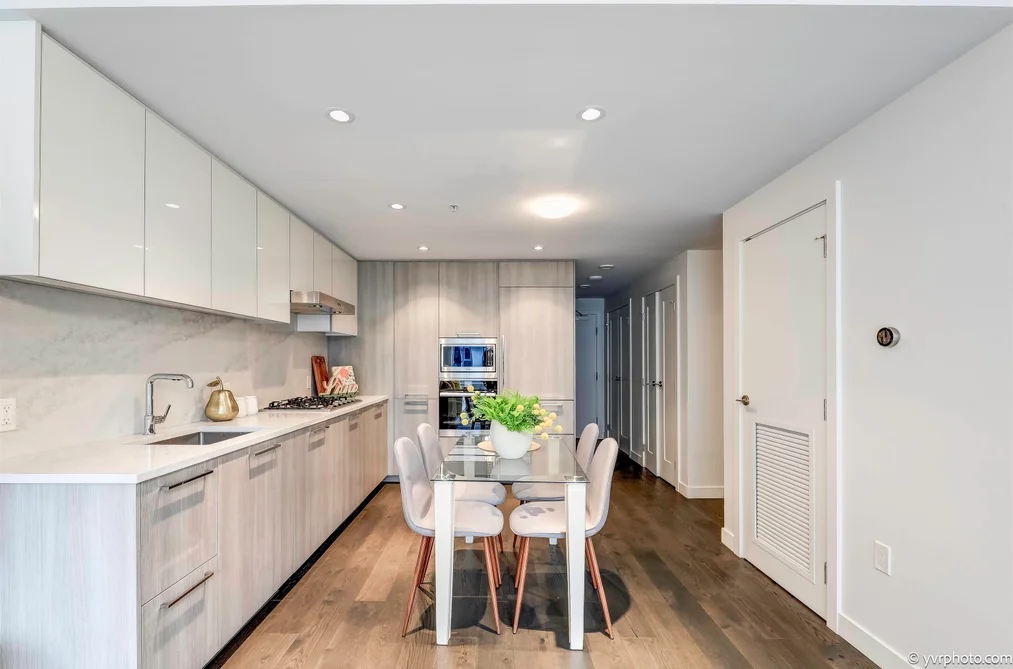 807 8160 MCMYN WAY, Richmond BC V6X 0V2, Richmond BC — Residential for Sale - Photo 3