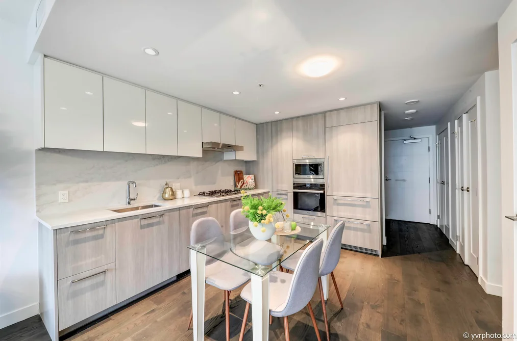 807 8160 MCMYN WAY, Richmond BC V6X 0V2, Richmond BC — Residential for Sale - Photo 6
