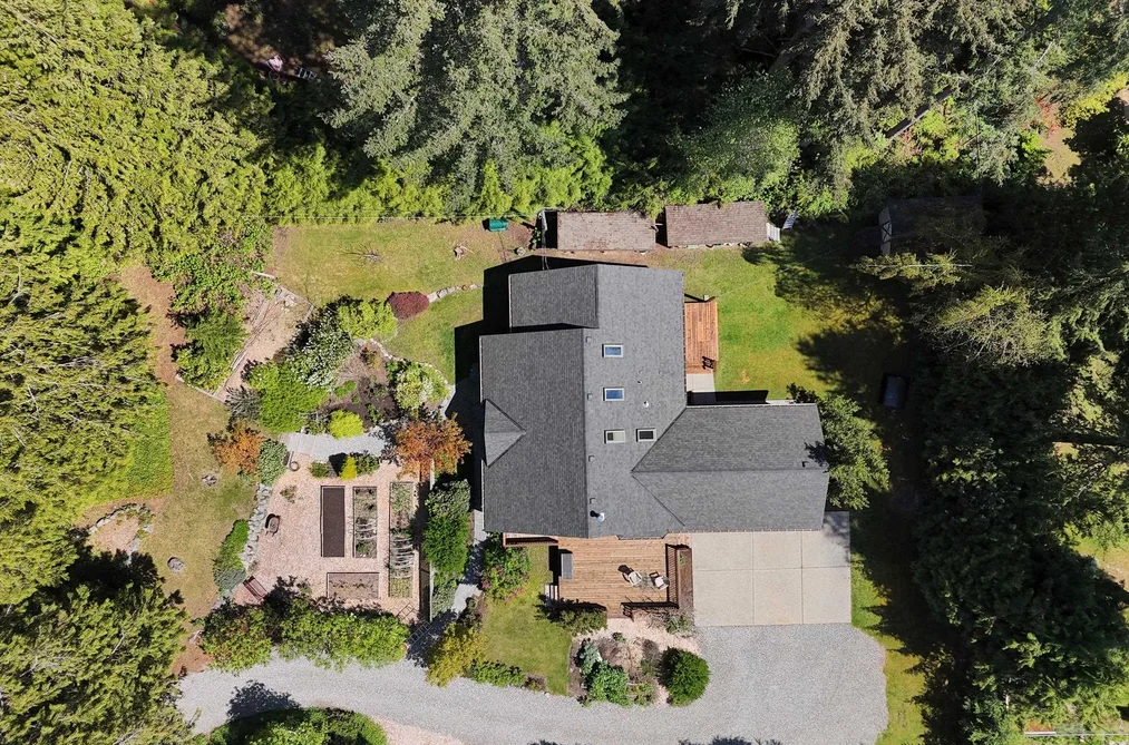 House for sale at 8071 Wildwood Road Halfmoon Bay British Columbia - MLS: R3120686