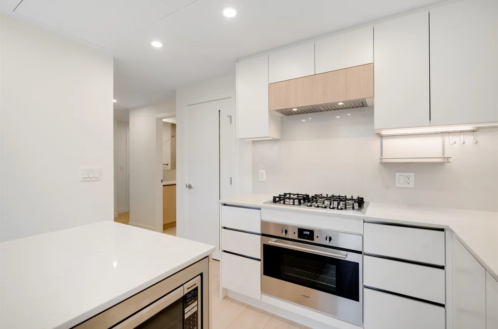 808 13573 98A AVENUE, Surrey BC V3T 4A4, Surrey BC — Residential for Sale - Photo 6